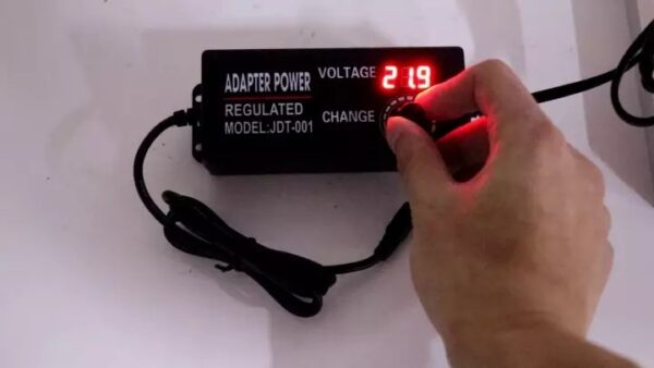 High-Performance 3-24V 72W Adjustable Power Supply Adapter – AC/DC Volt Display - Image 4